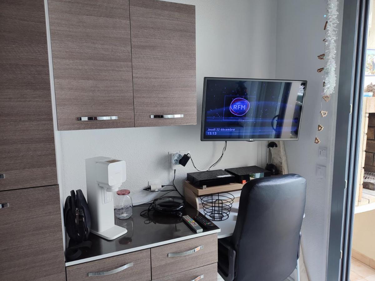 Appartement T2 Ensoleille Au Barcares Le Barcares Exterior photo